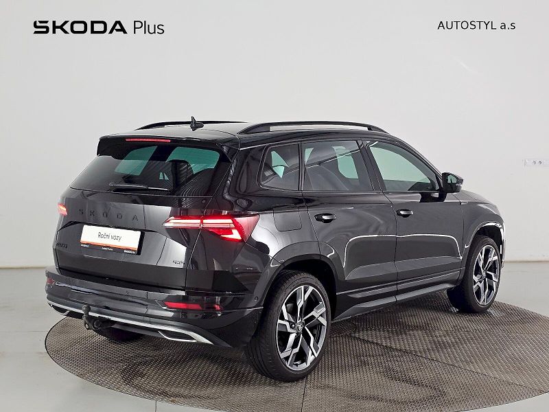 Škoda Karoq (2025) 2.0TSi 140kW 4X4 SPORTLINE TAŽ - fotka 2 z 35