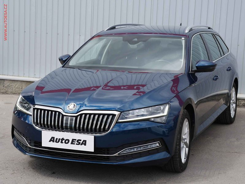 Škoda Superb (2020) 2.0TDi, Style, DSG, LED - fotka 3 z 23