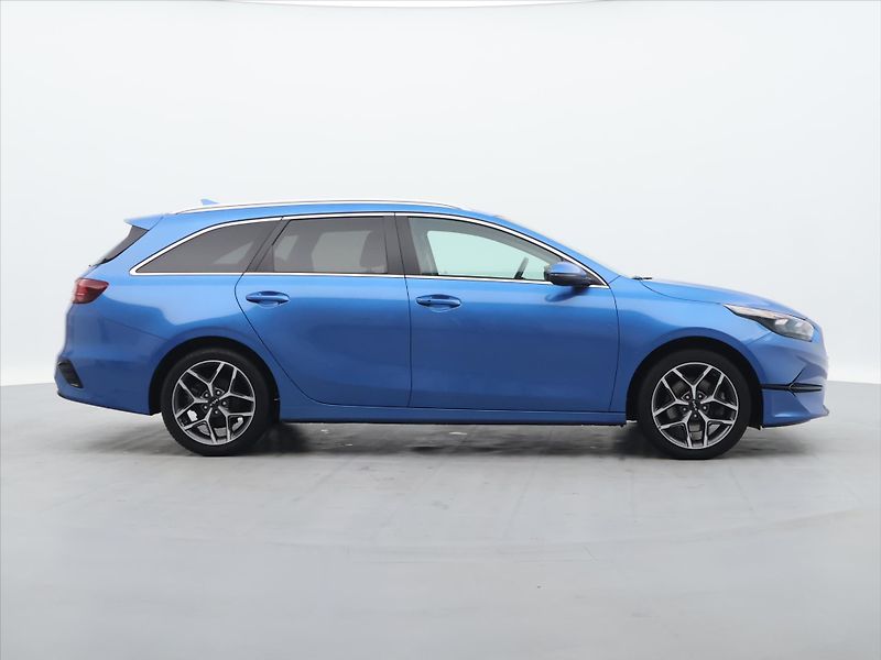 Kia Ceed 1,5 118 kW T-GDI CZ Zaruka LED - fotka 8 z 32