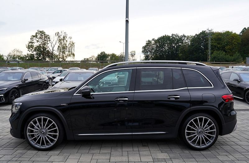 Mercedes-Benz GLB 35 AMG 4Matic/310 PS/ČR - fotka 3 z 49