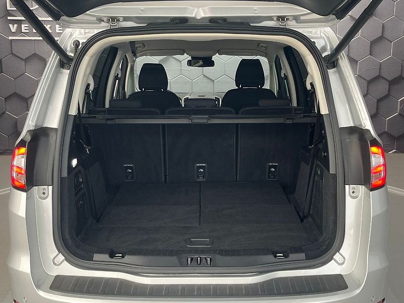 Ford Galaxy 2,5 HEV Titanium 7míst - fotka 39 z 70