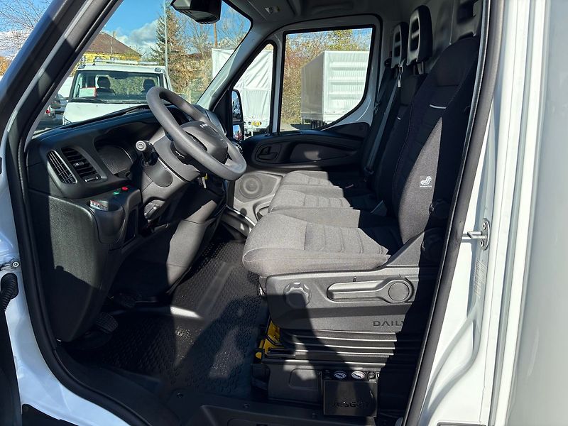 Iveco Daily (2026) 3.0, 10EP, Hydr. čelo, do 3,5t - fotka 12 z 19