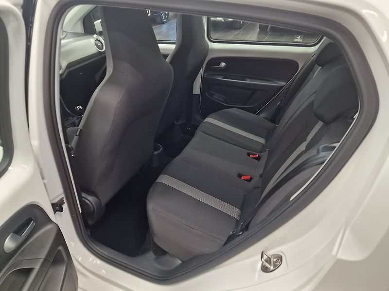 Volkswagen up! (2019) 1.0 ECO Záruka - fotka 18 z 53