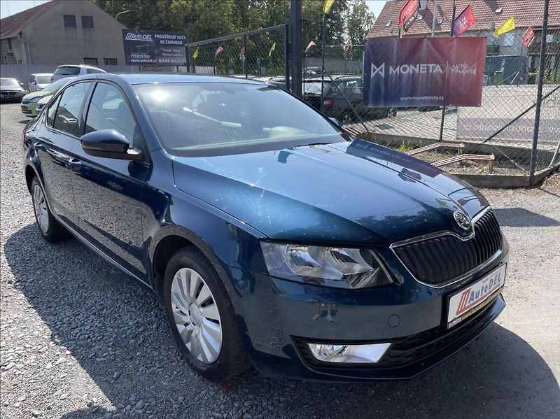 Škoda Octavia 1,2 TSi 77kW  Senzory,Tempomat - fotka 9 z 49