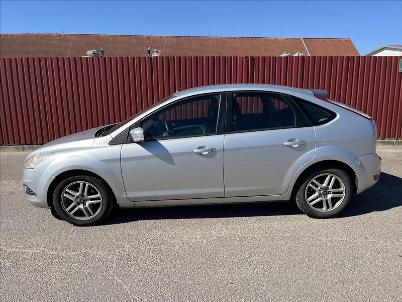Ford Focus 1,6 i LPG KLIMA ROZVODY BRC 34 - fotka 4 z 33