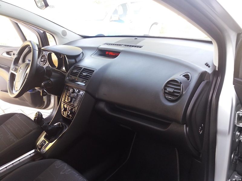 Opel Meriva 1.4i,88kW,PROVOZ- LPG,SERVISKA - fotka 9 z 24