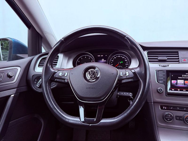 Volkswagen Golf 1.2 TSi DSG Comfortline, ČR - fotka 18 z 27