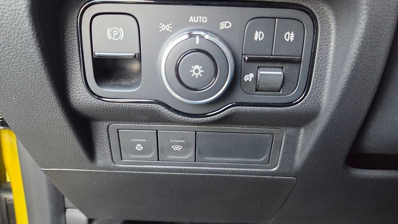Mercedes-Benz Třídy T 180d PROGRESSIVE automat - fotka 16 z 25