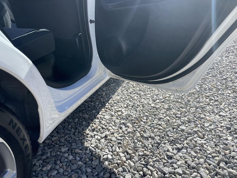 Toyota Yaris 1.5i 16v HYBRID 142TKM TOP 1A! - fotka 116 z 169