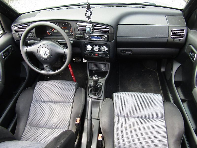 Volkswagen Golf (2001) 1.9 TDI 66kW TOP QUALITY - fotka 15 z 23