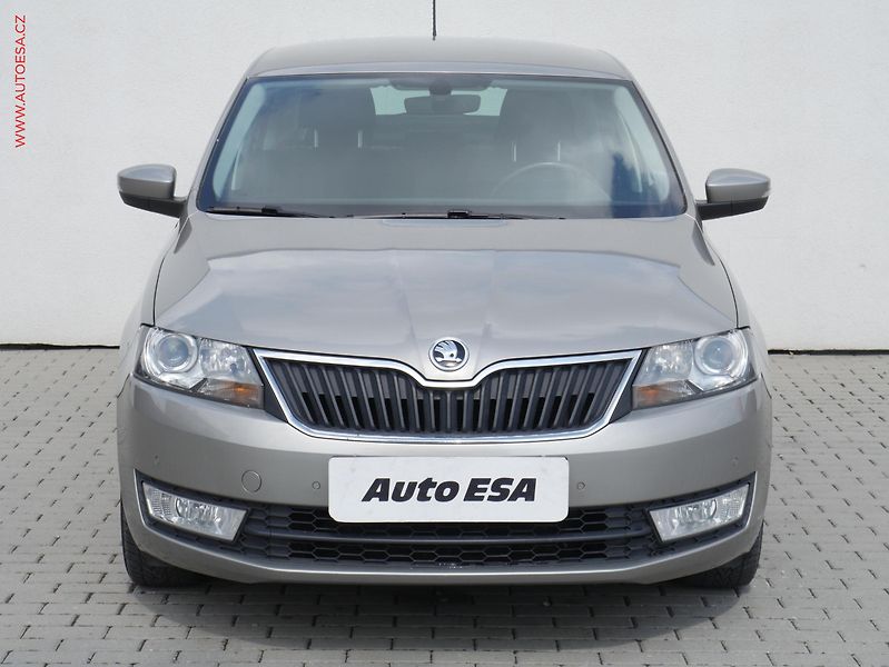 Škoda Rapid (2015) 1.6 TDi, ČR, Style, TZ - fotka 2 z 16