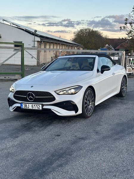 Mercedes-Benz CLE (2024) - fotka 1 z 15