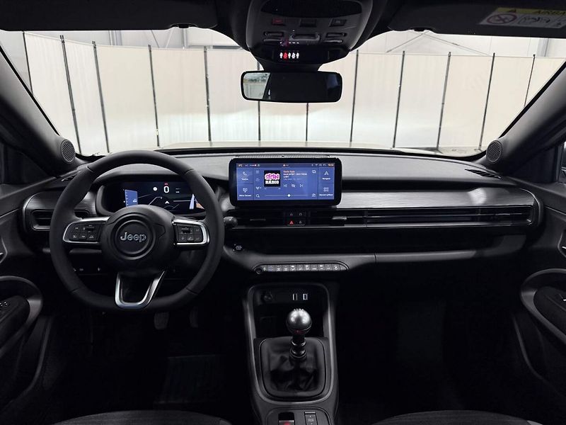 Jeep Avenger (2025) Longitude 1.2 Turbo 100k MT6 - fotka 7 z 23