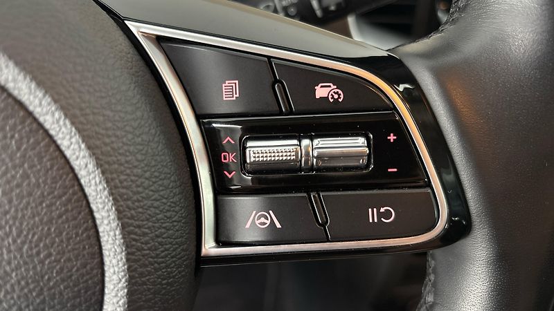 Kia Ceed 1.6 CRDI Top - fotka 14 z 27