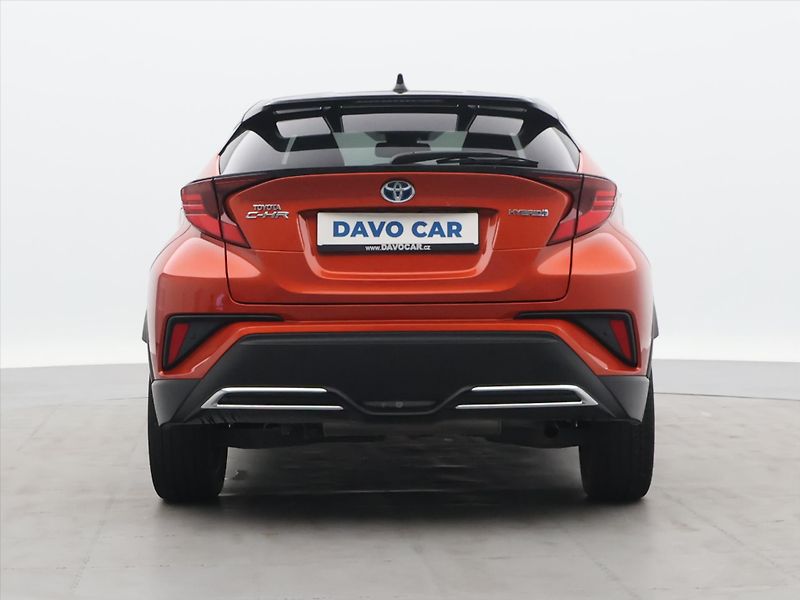 Toyota C-HR 2.0 HEV 112kW Aut. CZ Premiere - fotka 6 z 31