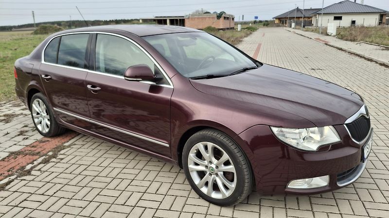Škoda Superb 2.0 TDI 125 kw 1. majitel  - fotka 7 z 21