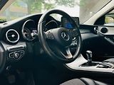 Mercedes-Benz Třídy C 220D MANUÁL VÝHŘEV SENZORY LED - náhled 27