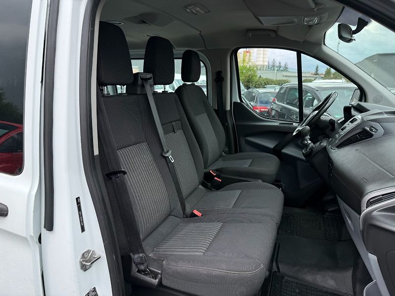 Ford Transit Custom (2017) 2.0TDCi 77kW*L1H1*Klima*9míst* - fotka 15 z 22