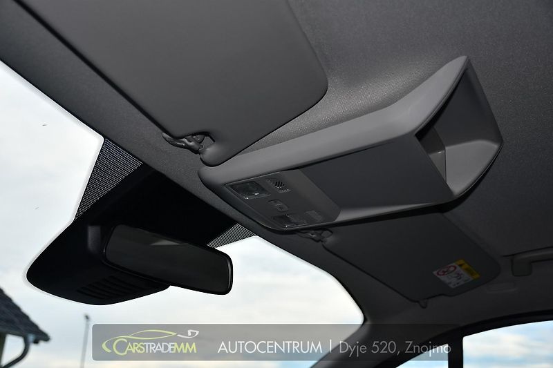 Ford Tourneo Custom 2.0EcoBlue 8MÍST ACTIVE ZÁRUKA - fotka 42 z 50