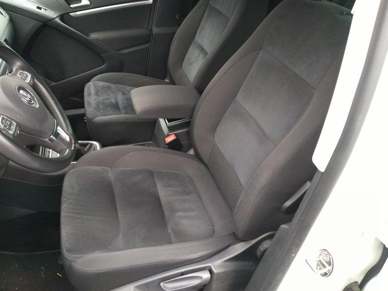 Volkswagen Tiguan 2,0 TDI 4Motion /103 kW/ - fotka 14 z 34