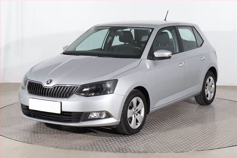 Škoda Fabia (2016) Ambition 1.2 TSI, Serv.kniha - fotka 2 z 19