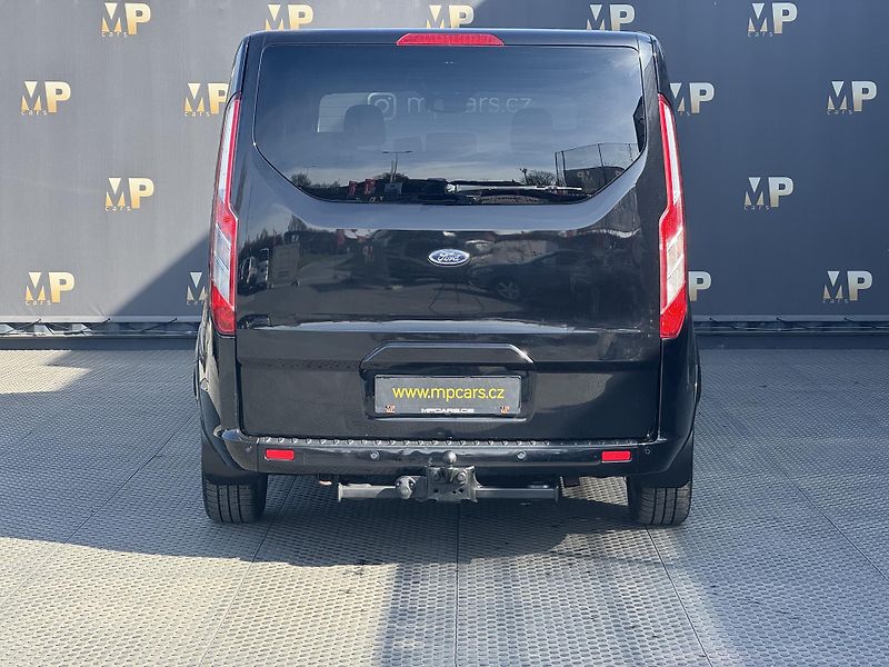 Ford Tourneo Custom (2019) 2.0 TDCi Titanium X, L2, DPH   - fotka 4 z 38