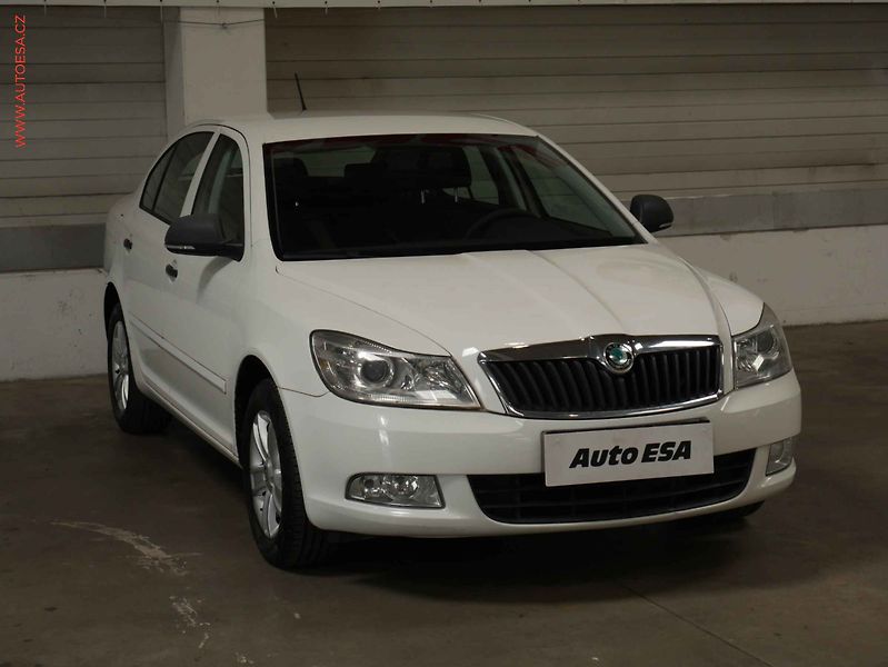 Škoda Octavia (2012) 1.4TSi, ČR, AC, temp, tažné - fotografie inzerátu