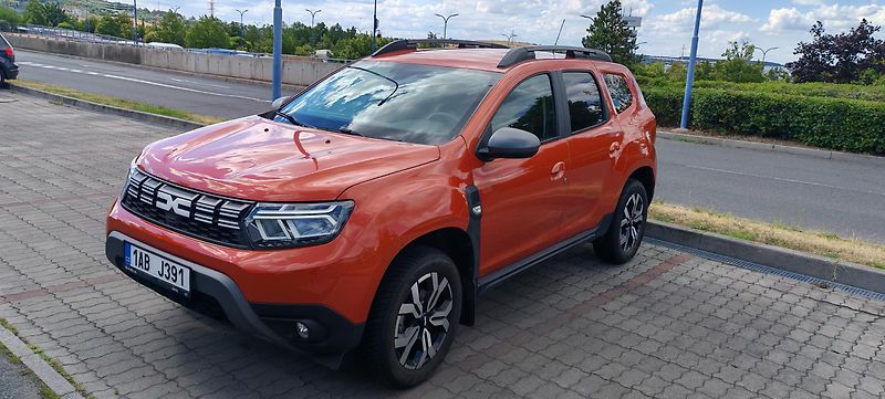 Dacia Duster (2023) Záruka+Easy servis 12/2028 - fotka 1 z 13