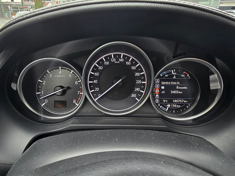 Mazda 6 2.0i Attraction, DPH, serv.kn. - fotka 17 z 28
