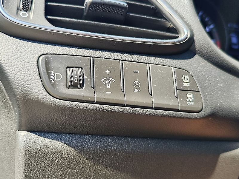 Hyundai i30 1.0 T-GDI/88kW Comfort - fotka 24 z 26