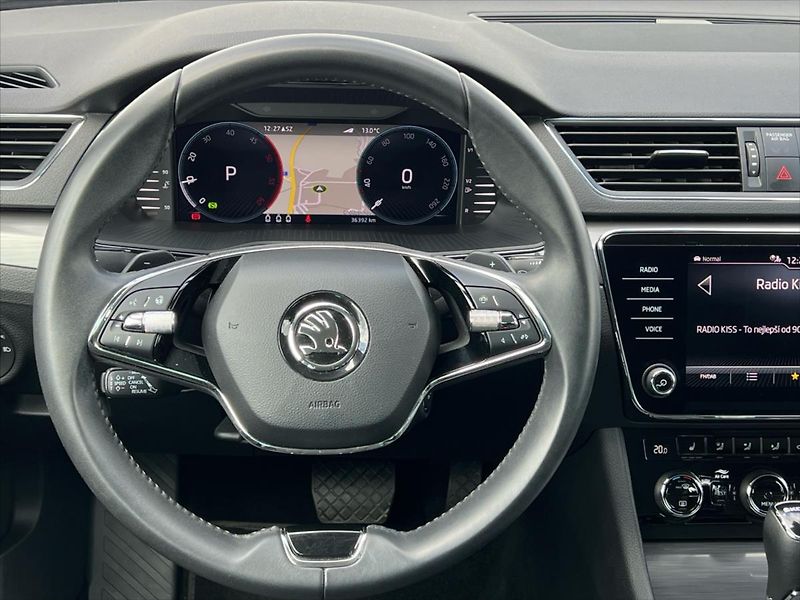 Škoda Superb 2,0 TDi 110kW 7DSG STYLE PLUS - fotka 15 z 28
