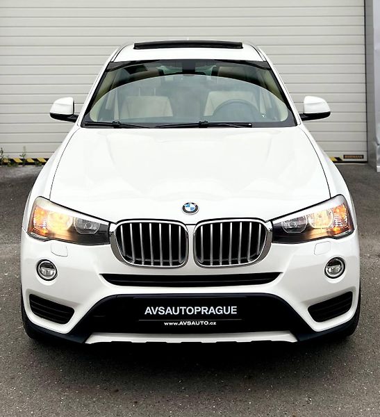 BMW X3 (2017)  XDRIVE28I AUTOMAT 2017 180KW - fotka 2 z 35