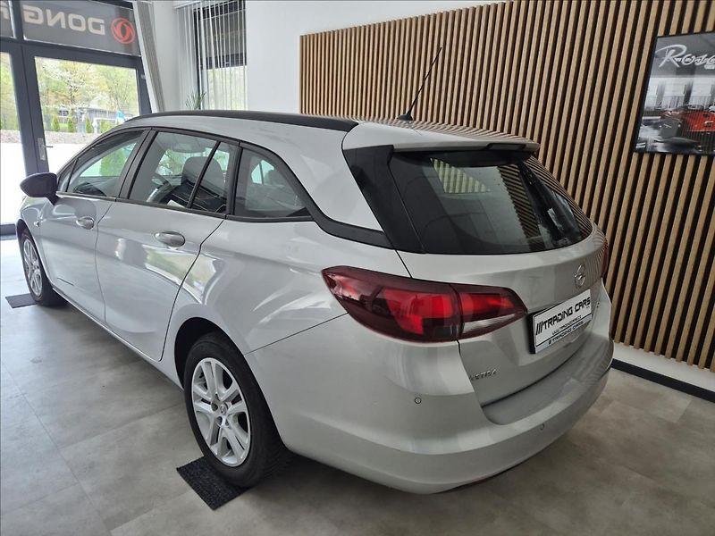 Opel Astra CDTi 81kW Excite ST - fotka 4 z 28