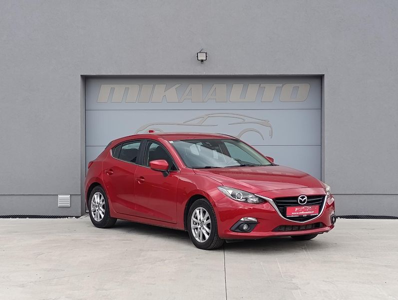 Mazda 3 2.2D 110kW SKYACTIV - fotka 3 z 29