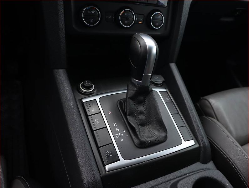 Volkswagen Amarok (2017) V6 3.0 TDI, 4X4, Automat - fotka 16 z 22