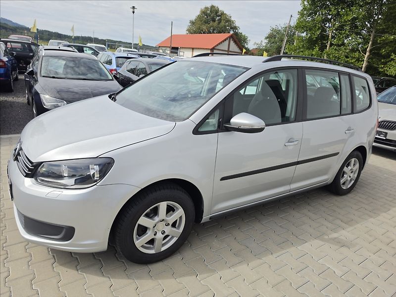 Volkswagen Touran 1,2 TSi 77KW Trend 7 MÍST ALU - fotka 10 z 41