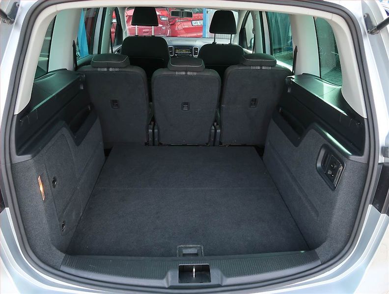 Volkswagen Sharan (2012) 2.0 TDI, Tempomat - fotka 13 z 15