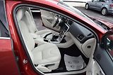 Volvo V40 (2016) 2.0i T2 90kw INSCRIPTION MANUÁ - náhled 34