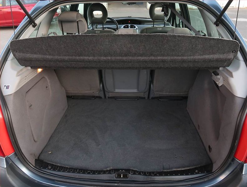 Citroën Xsara Picasso (2008) 1.6 16V, LPG, po STK, Klima - fotka 13 z 15