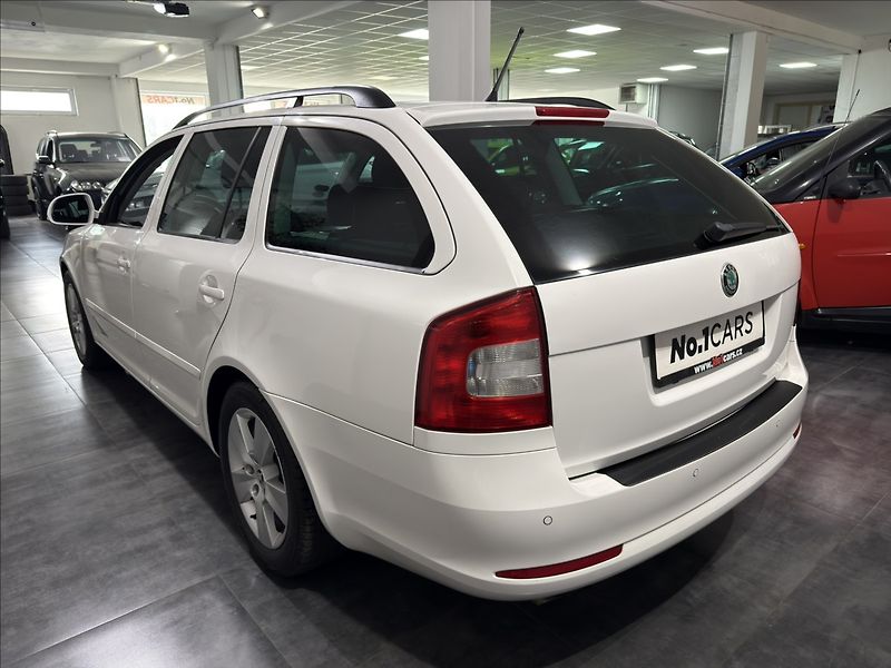 Škoda Octavia 1,4   TSI 90KW REZERVACE - fotka 4 z 29