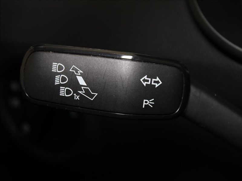 Škoda Octavia 2,0 TDi 135kW DSG 4x4 Style - fotka 20 z 27