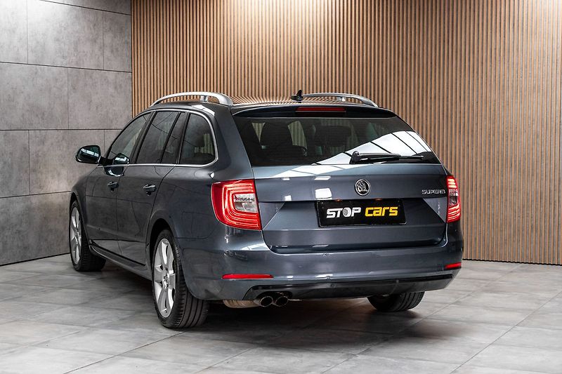 Škoda Superb 2.0 TDI DSG AMBITION BUSINESS - fotka 4 z 32