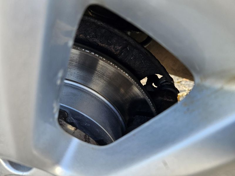 Opel Astra (2004) 1.6 16v PĚKNÝ STAV,  SPLÁTKY  - fotka 20 z 23