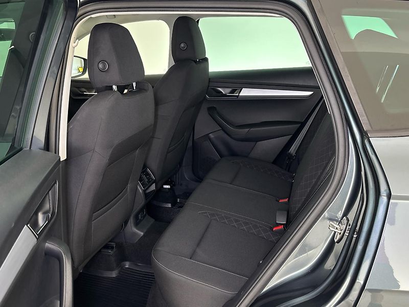 Škoda Karoq Ambition DSG - fotka 8 z 27