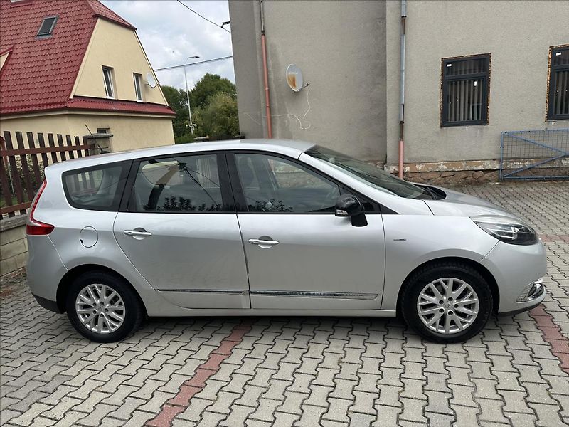 Renault Grand Scénic 1,6 dCI 7.MÍST - fotka 2 z 28