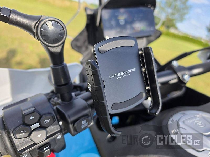 CFMOTO 450 MT-R (2024) - fotka 13 z 14