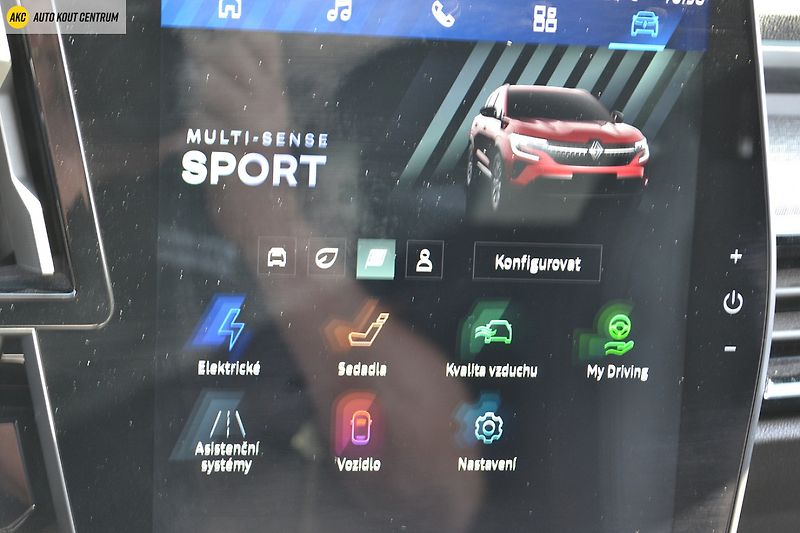 Renault Austral TECHNO FULL HYBRID E-TECH FULL - fotka 35 z 60