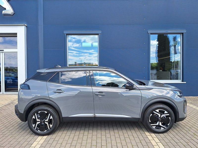 Peugeot 2008 (2025) ALLURE PureTech 130 EAT8 - fotka 6 z 17