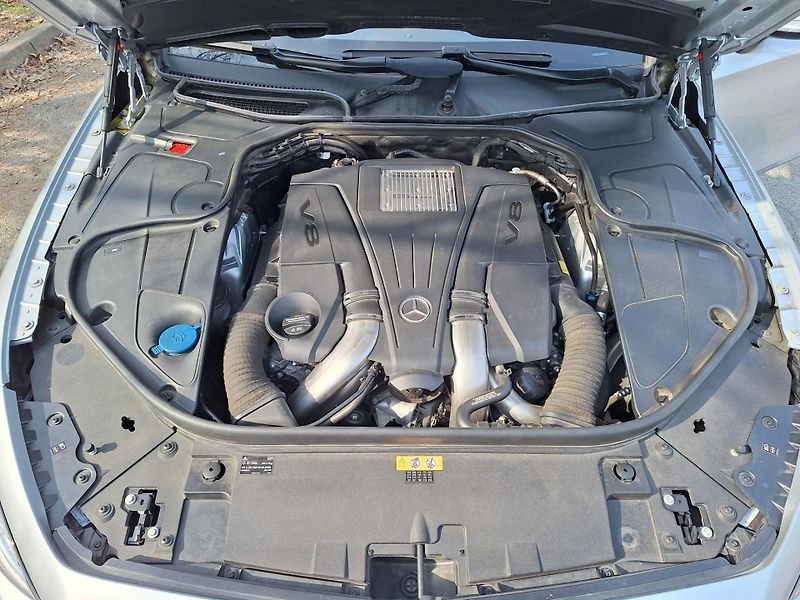 Mercedes-Benz Třídy S 4.7 /335kW - fotka 31 z 31