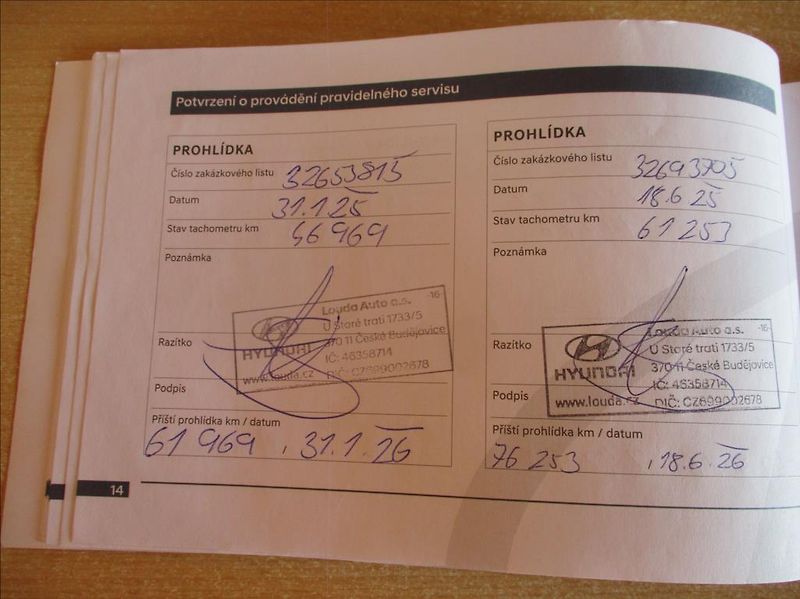 Hyundai i30 1,0 T-GDI, servis,DPH,1.maj,CZ - fotka 39 z 42